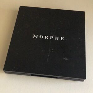 Morphe eye shadow palate